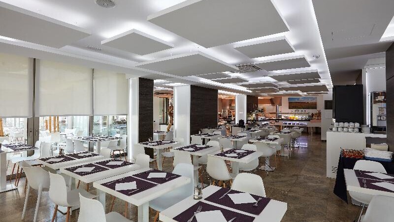 Flamingo Beach Resort